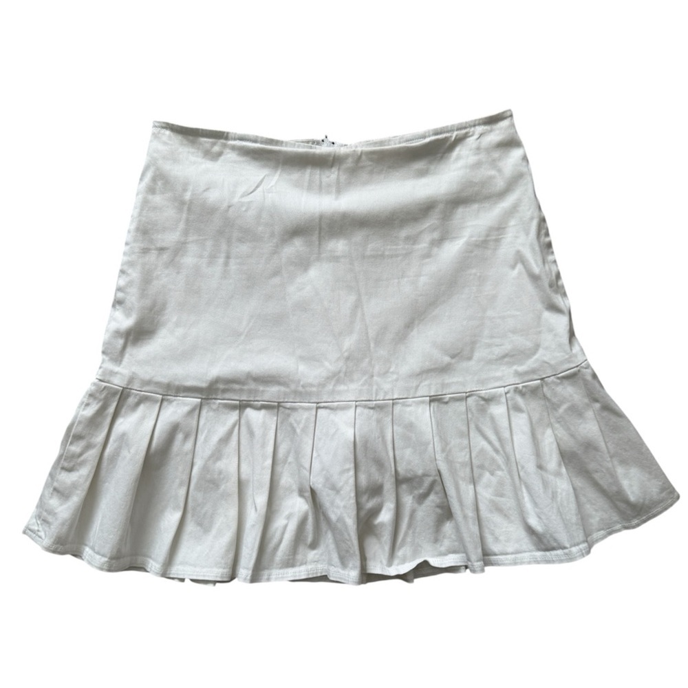 Copper‎ Key White A-Line Skirt with Pleats